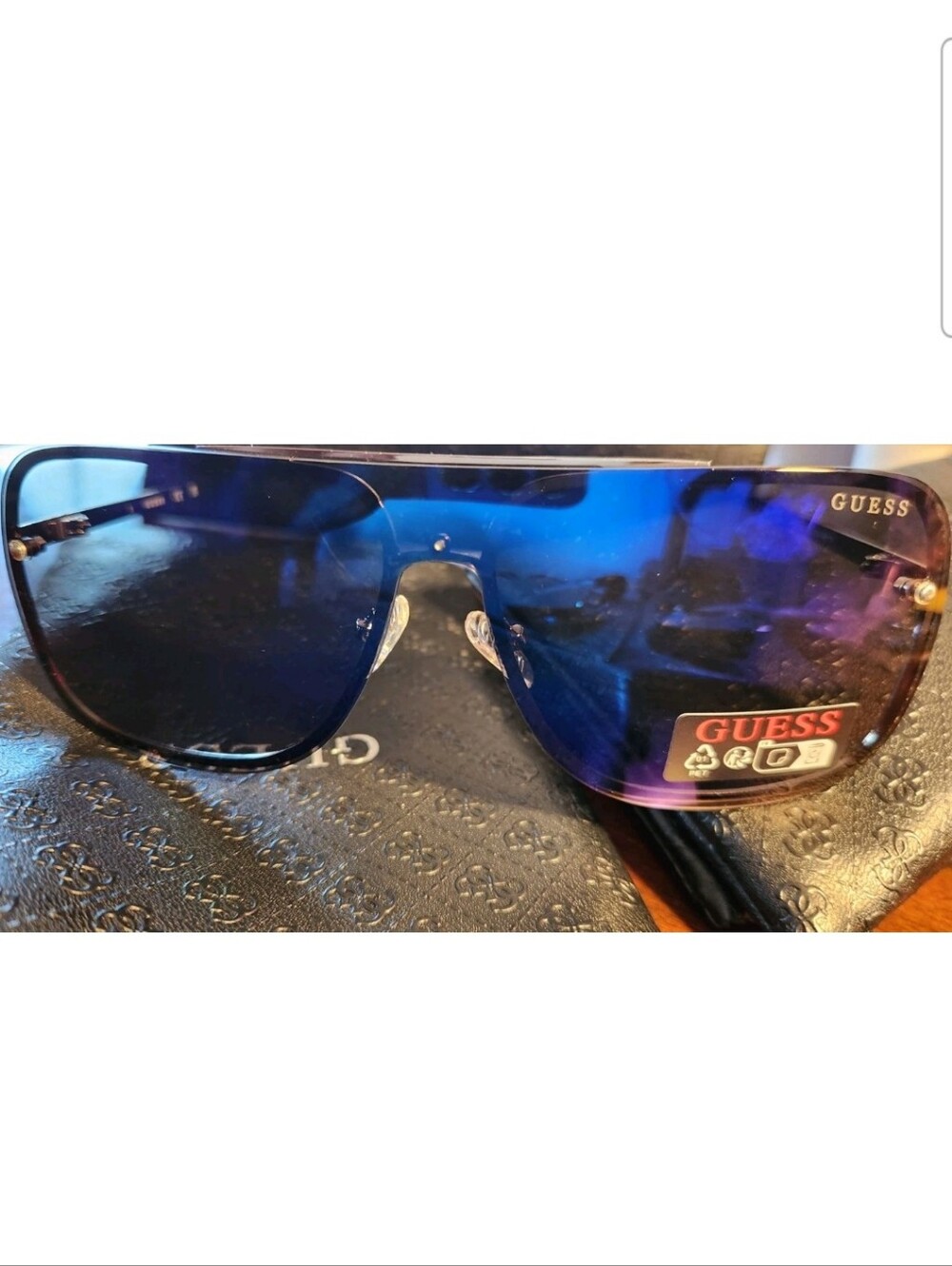 GUESS Oversized Women's Sunglasses in Black and Silver
